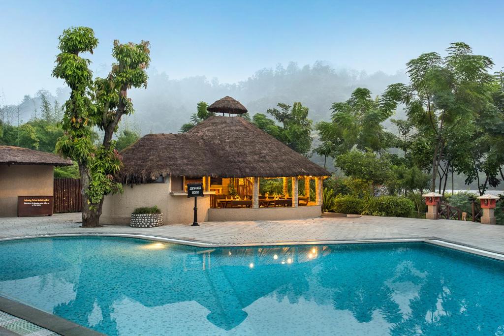 The Riverview Retreat Corbett by Leisure Hotels