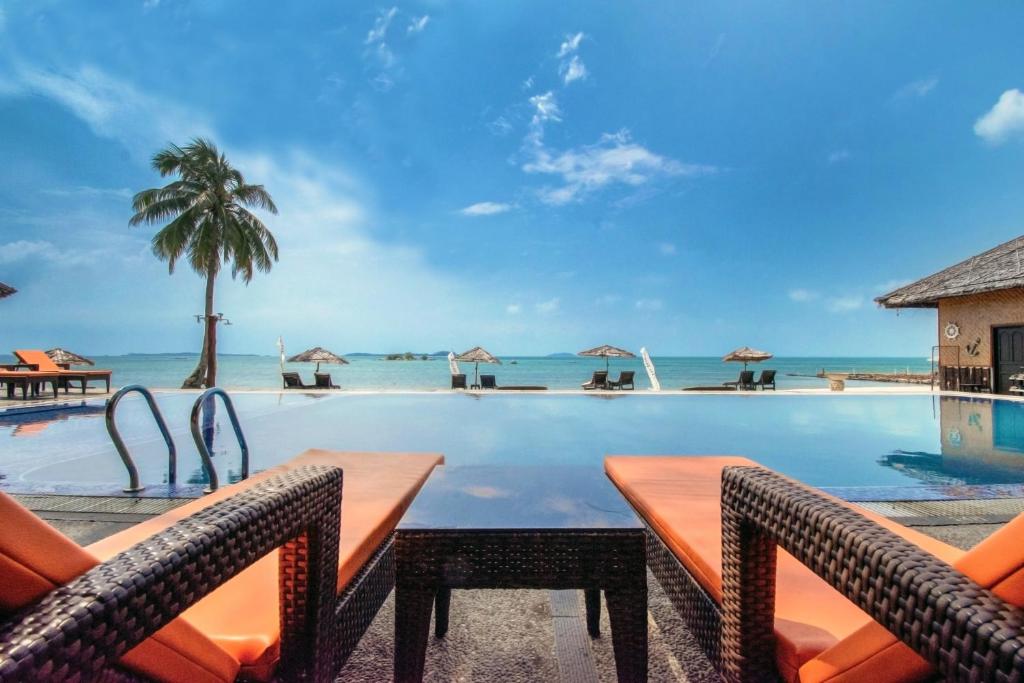 Bintan Spa Villa Beach Resort & Spa