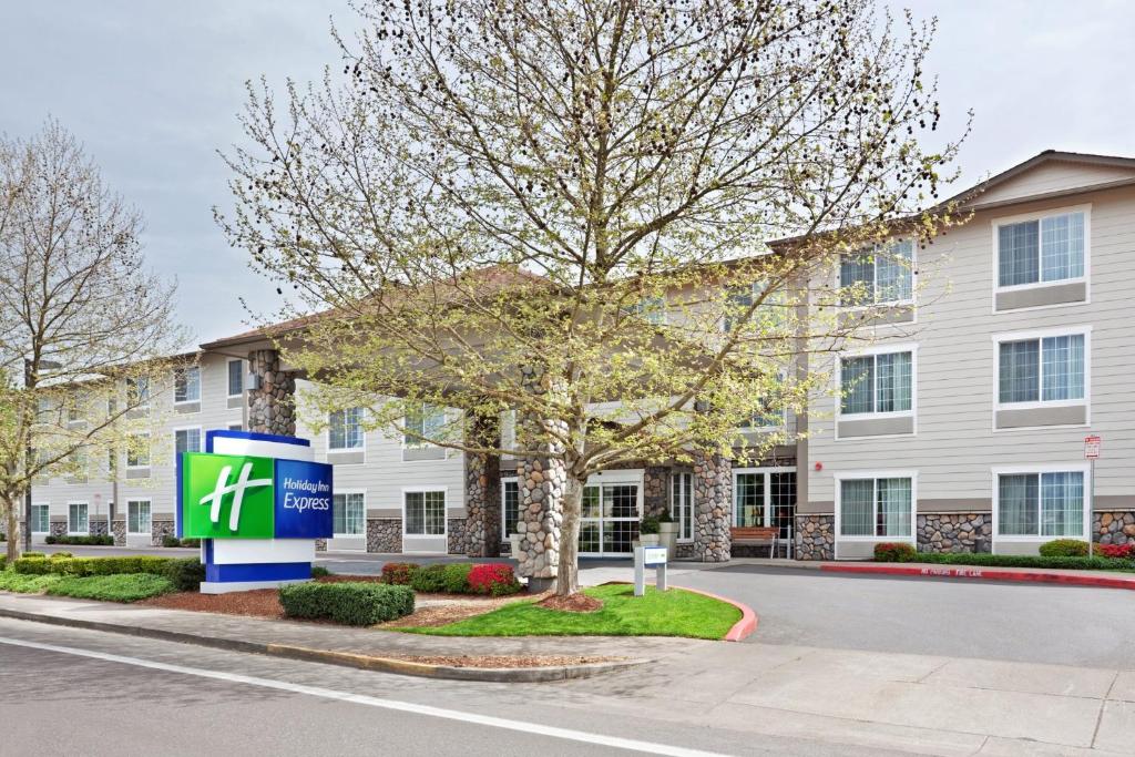 Holiday Inn Express Corvallis-On the River, an IHG Hotel