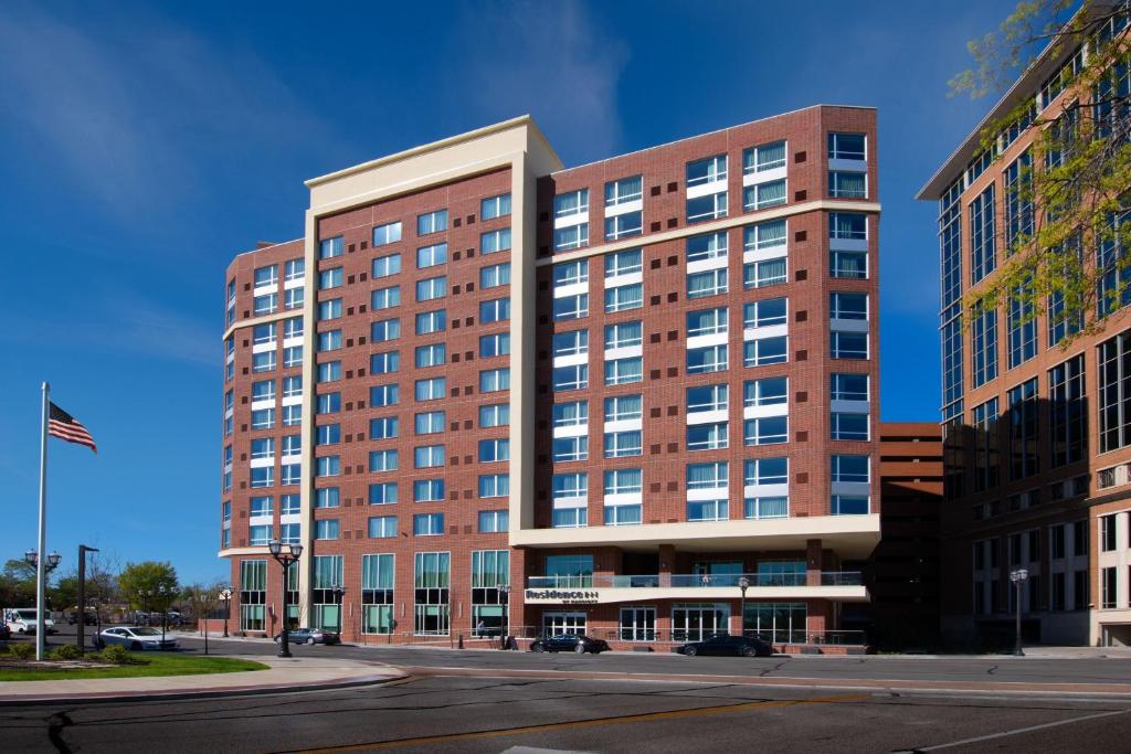 Residence Inn by Marriott St Louis Clayton