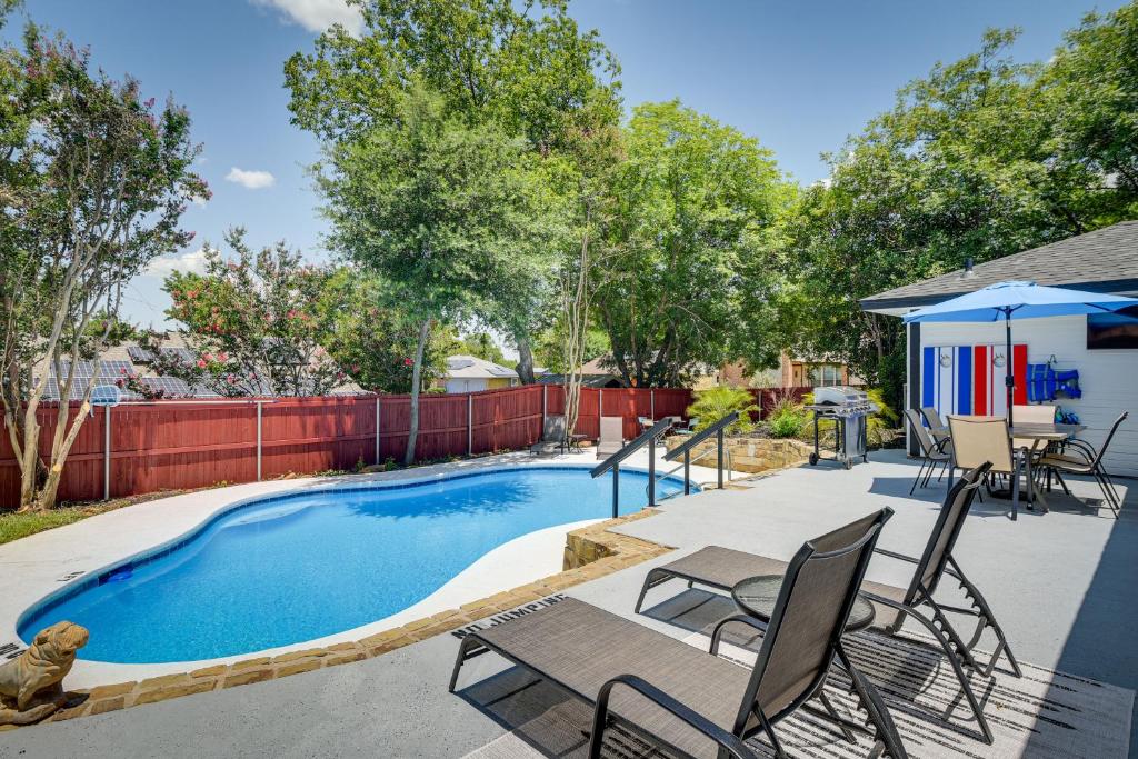 Bedford Retreat with Private Pool and Gas Grill!