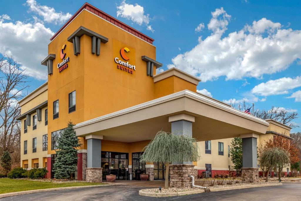 Comfort Suites South